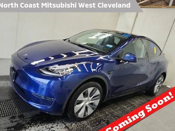 TESLA MODEL Y 2022 7SAYGDEE6NA009918 image